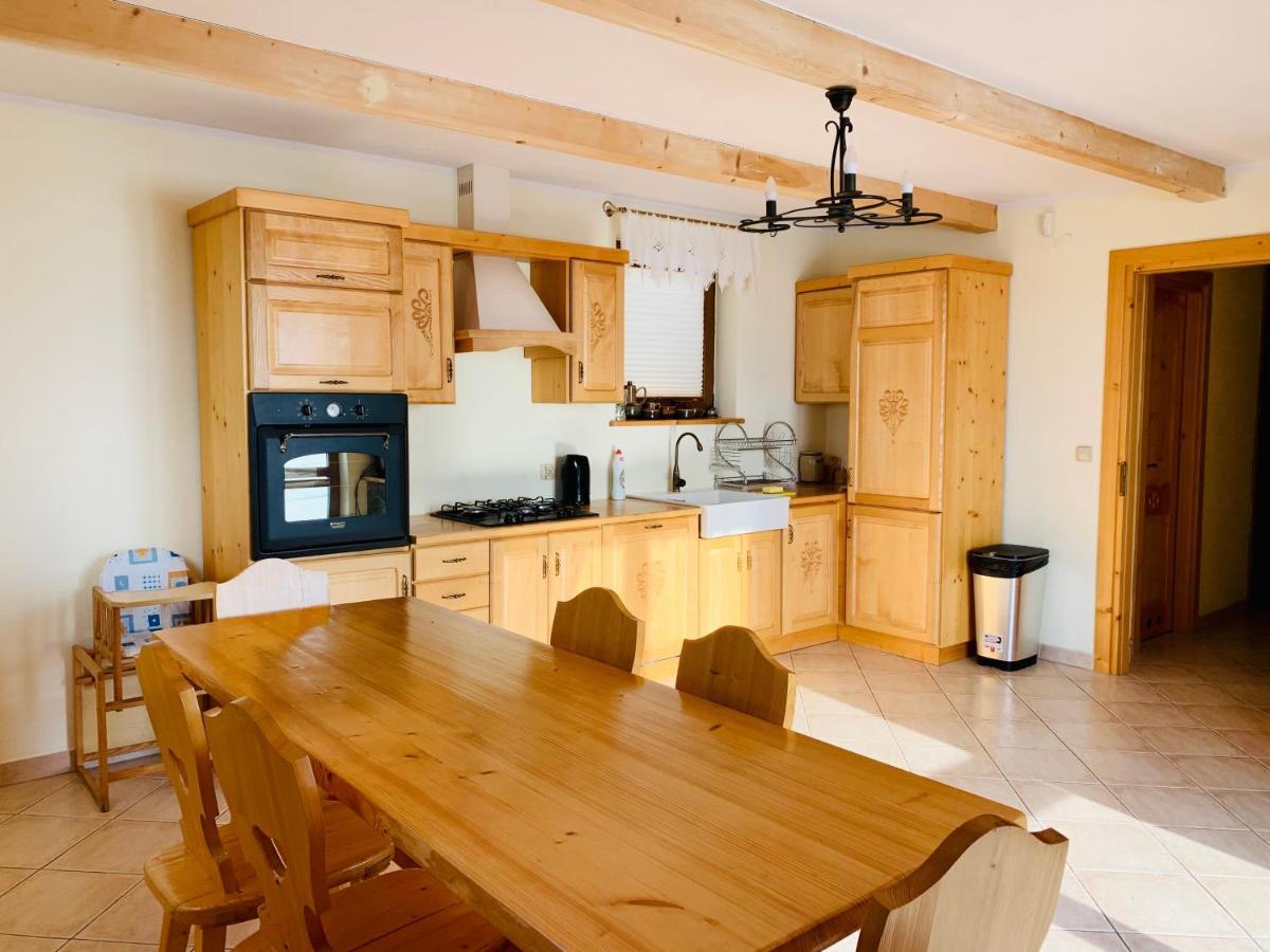 Dom Pod Bachledowka Villa Czerwienne Exteriör bild