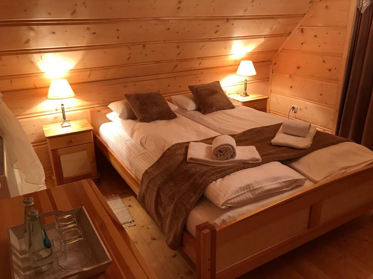 Dom Pod Bachledowka Villa Czerwienne Exteriör bild